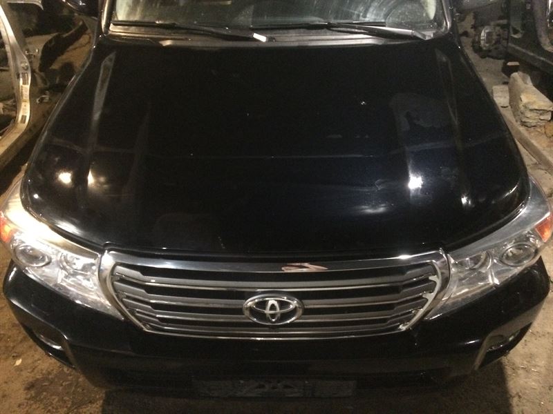 Розбірка TOYOTA LAND CRUISER позашляховик (J200) (2007 - 2021)