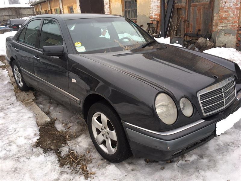 Авторозборка MERCEDES E седан (W210) (1995 - 2002)