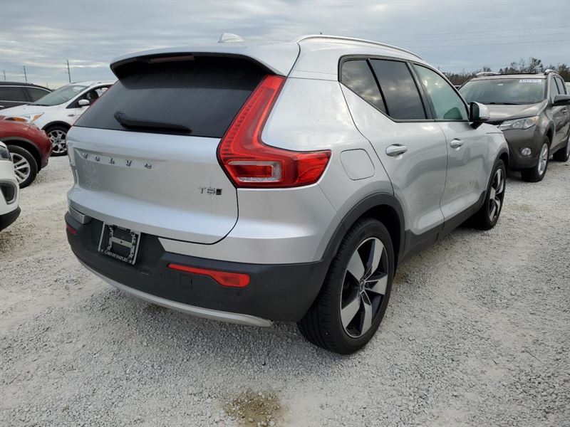 Розбірка VOLVO XC40 позашляховик (536) (2017 - 2024)