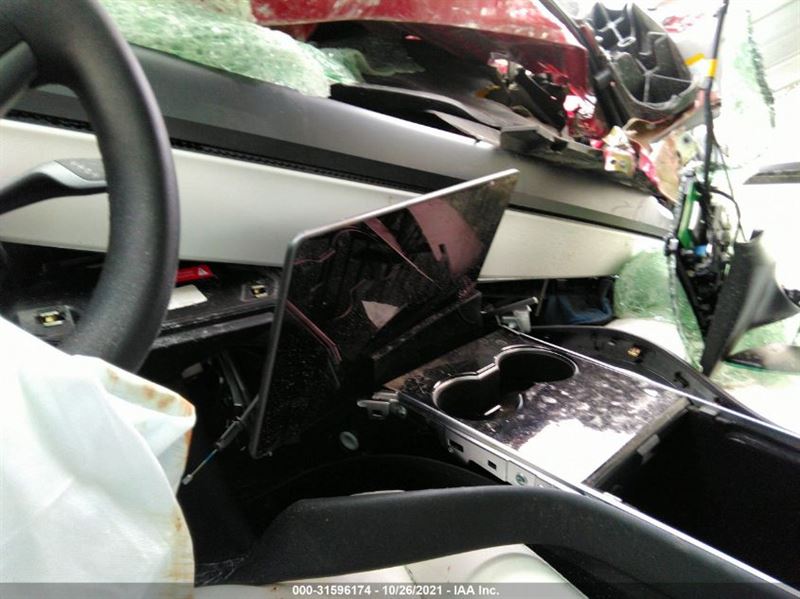 Розбірка TESLA MODEL 3 седан (5YJ3) (2016 - 2026)
