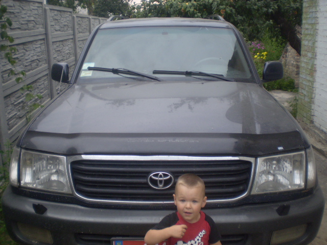 Розбірка TOYOTA LAND CRUISER 100 позашляховик (J10) (1998 - 2005)