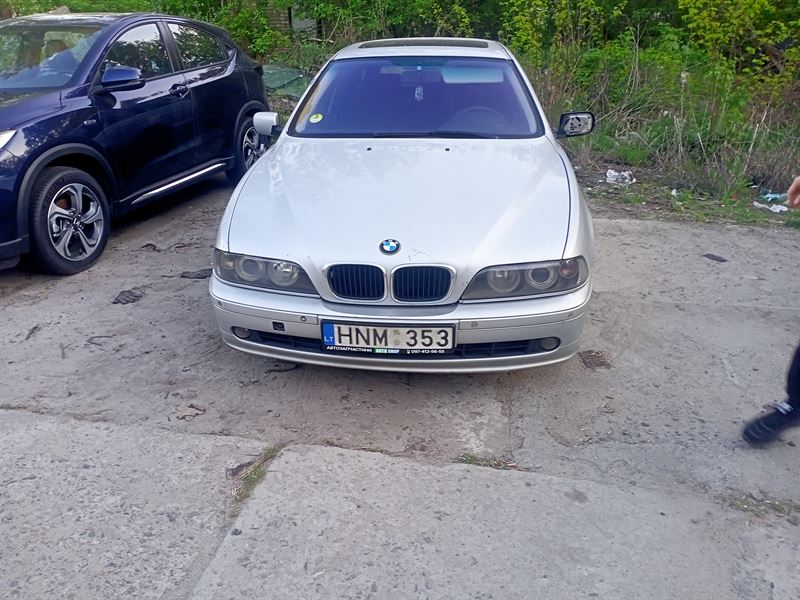 Розбірка BMW 5 універсал (E39) (01.97 - 05.04)