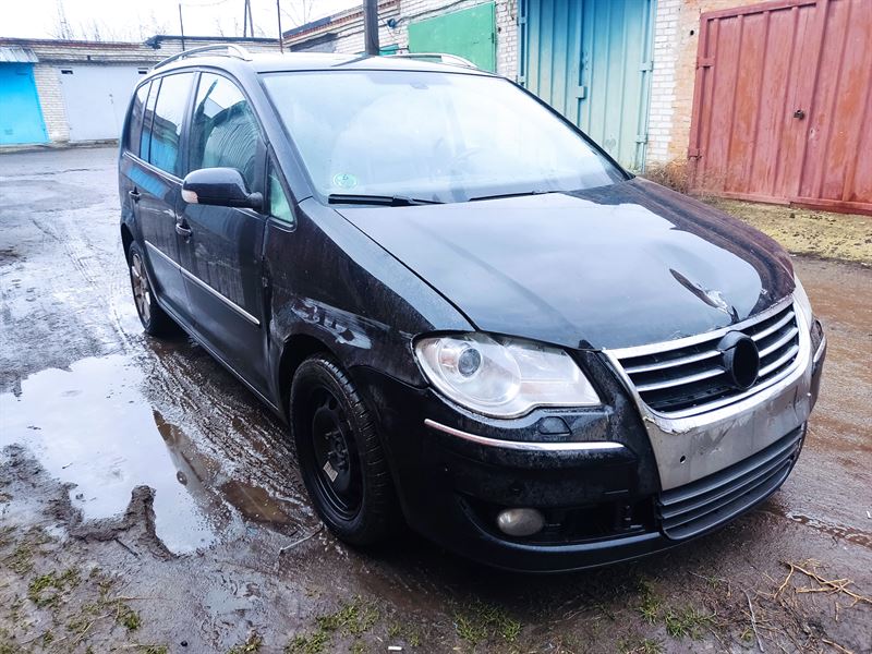 Розбірка VOLKSWAGEN TOURAN I мінівен (1T1, 1T2) (2003 - 2010)