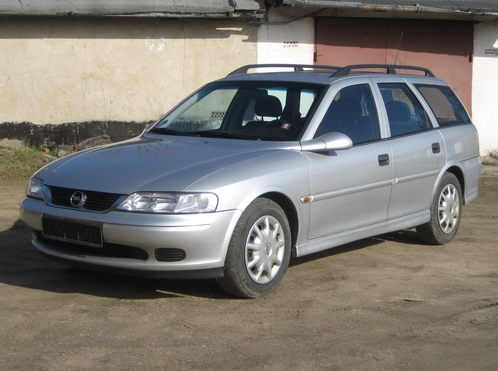 Авторозборка OPEL VECTRA B седан (36) (1995 - 2002)