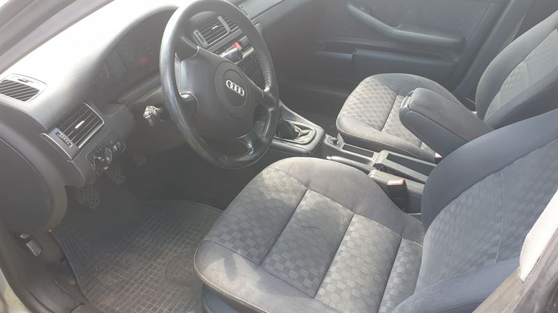 AUDI A6 C5 седан (4B2, 4B4) (1997 - 2005) Розбірка AUDI A6 C5 седан (4B2, 4B4) (1997 - 2005)