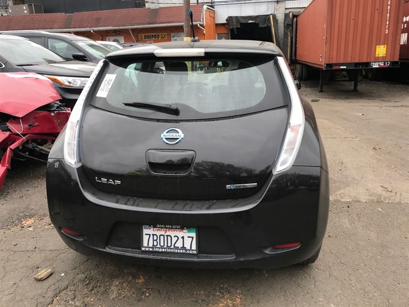 Розбірка NISSAN LEAF I хетчбек (ZE0E) (2013 - 2017)