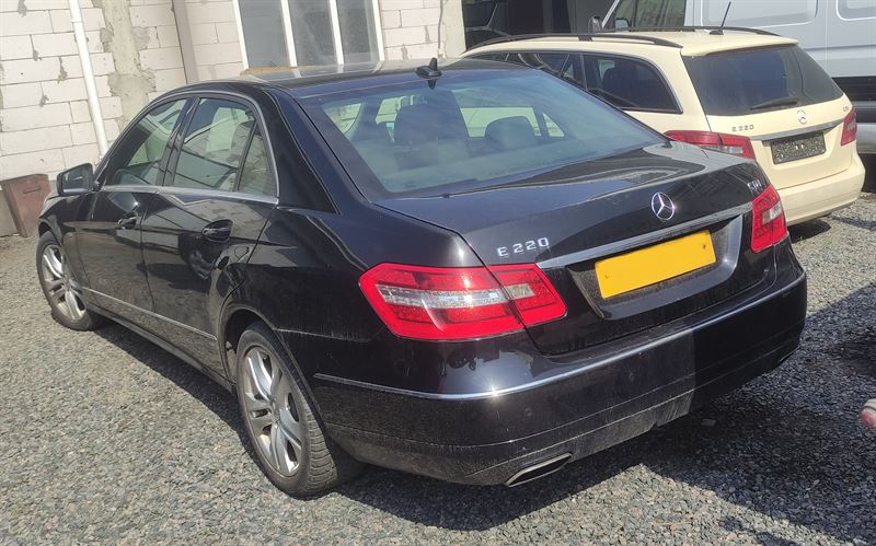 Розбірка MERCEDES E седан (W212) (2009 - 2016)