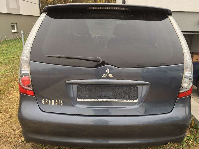 Розбірка MITSUBISHI GRANDIS мінівен (NAW) (2004 - 2010)