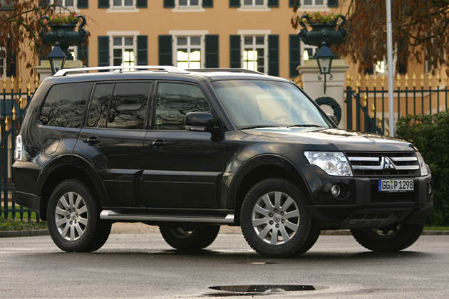 Розбірка MITSUBISHI PAJERO IV LONG позашляховик (V90) (2006 - 2013)