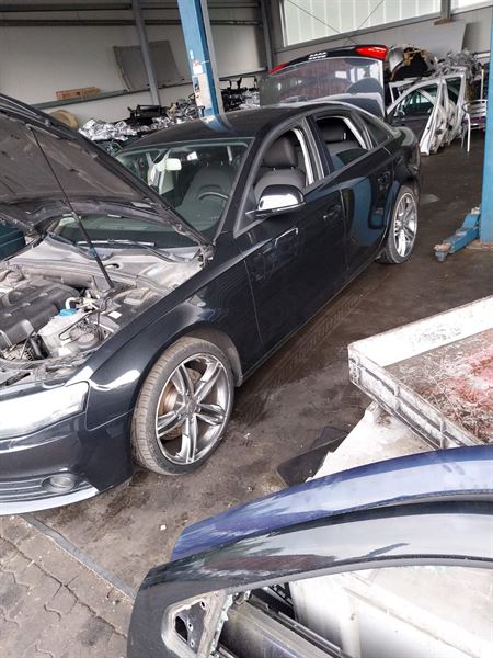 AUDI A4 B8 седан (8K2) (2007 - 2015) Авторозборка AUDI A4 B8 седан (8K2) (2007 - 2015)