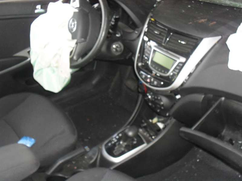 Розбірка HYUNDAI SOLARIS I седан (SBR11) (2011 - 2017)