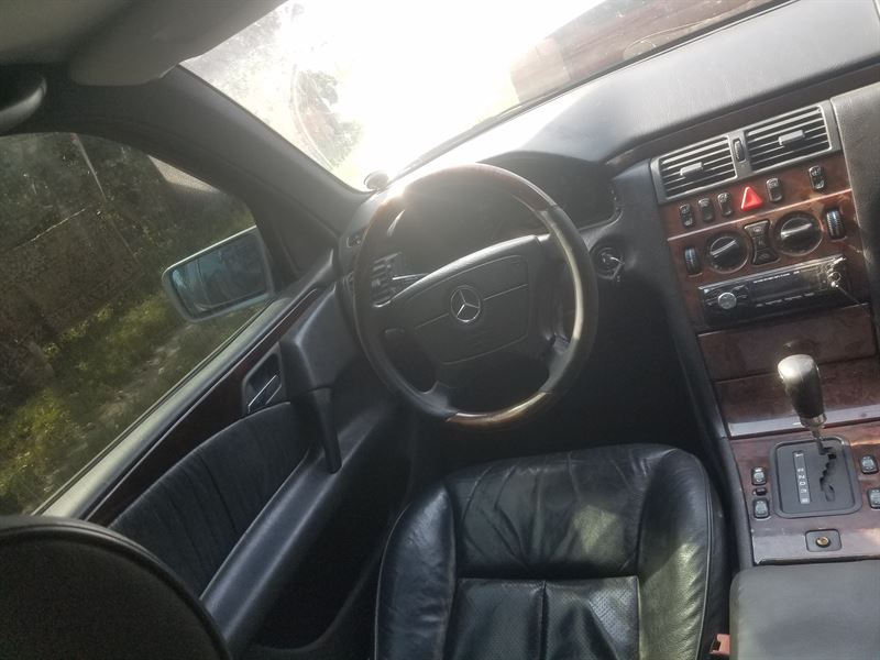 MERCEDES E седан (W210) (1995 - 2002) Авторозборка MERCEDES E седан (W210) (1995 - 2002)