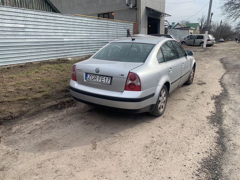 Розбірка VOLKSWAGEN PASSAT B5 седан (3B2) (1996 - 2001)