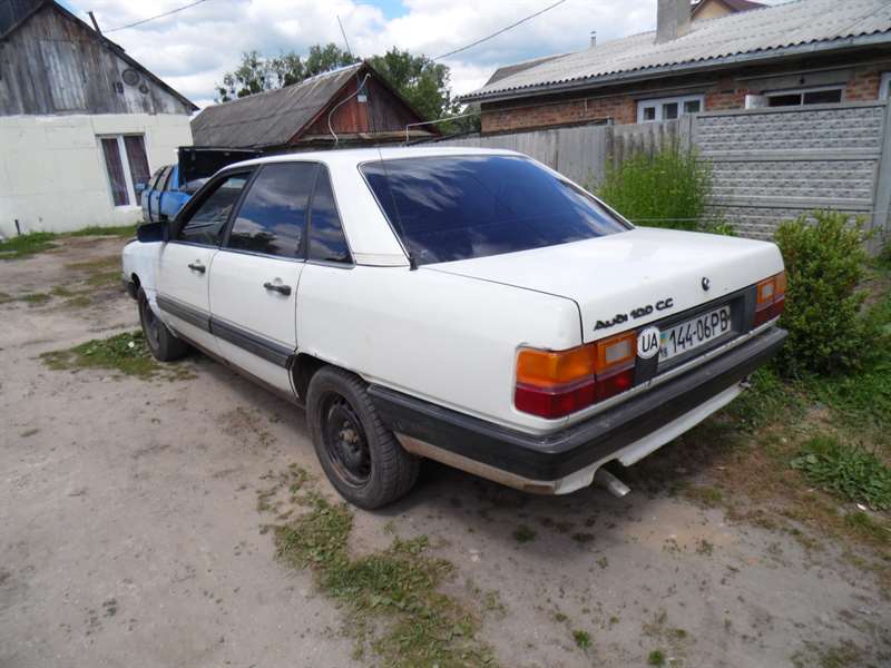 Розбірка AUDI 100 седан (44, 44Q, C3) (1982 - 1990)