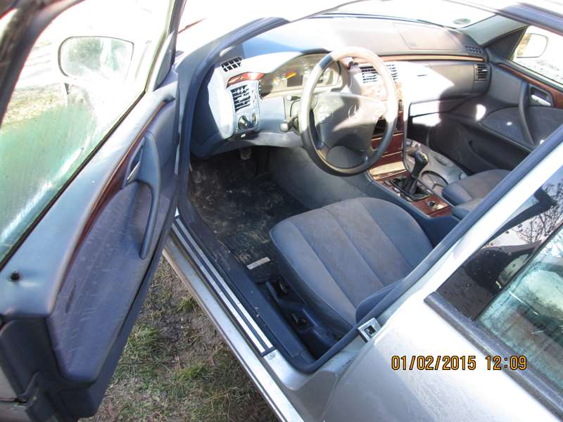 Розбірка MERCEDES E універсал (S210) (1996 - 2003)