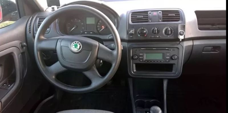 Розбірка SKODA FABIA II універсал (5J5, 545) (2007 - 2014)