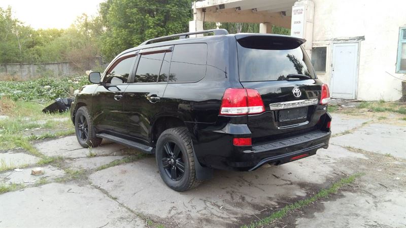 Розбірка TOYOTA LAND CRUISER позашляховик (J200) (2007 - 2021)
