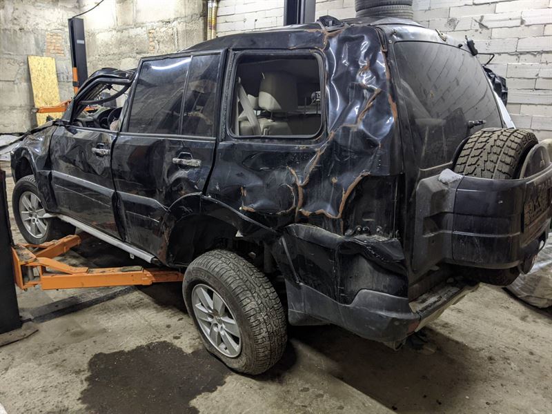 Авторозборка MITSUBISHI PAJERO IV LONG позашляховик (V90) (2006 - 2013)
