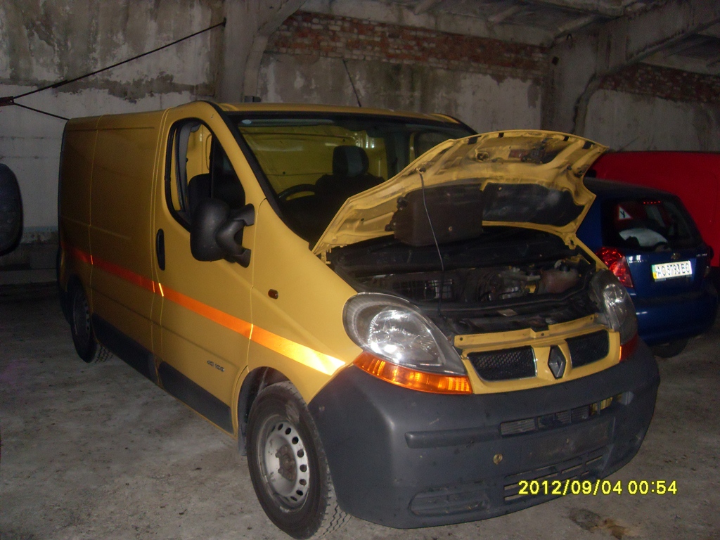 Розбірка RENAULT TRAFIC II фургон (FL) (2001 - 2014)