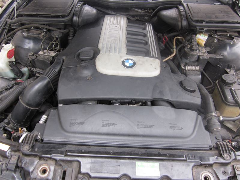 Розбірка BMW 5 седан (E39) (1995 - 2003)