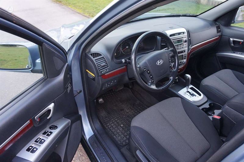 Авторозборка HYUNDAI SANTA FE II позашляховик (CM) (2006 - 2012)