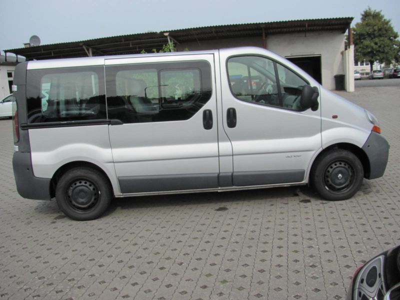Розбірка RENAULT TRAFIC II автобус (JL) (2001 - 2014)