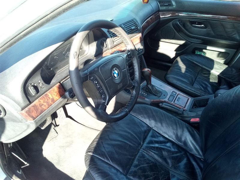 BMW 5 седан (E39) (1995 - 2003) Авторозборка BMW 5 седан (E39) (1995 - 2003)