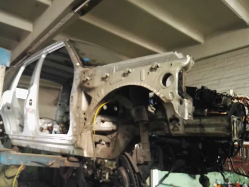 Розбірка LAND ROVER RANGE ROVER III позашляховик (L322) (2002 - 2009)