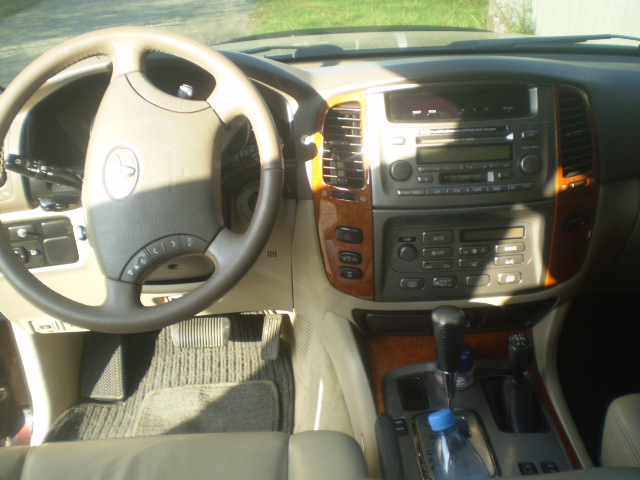 Авторозборка TOYOTA LAND CRUISER 100 позашляховик (J10) (1998 - 2005)