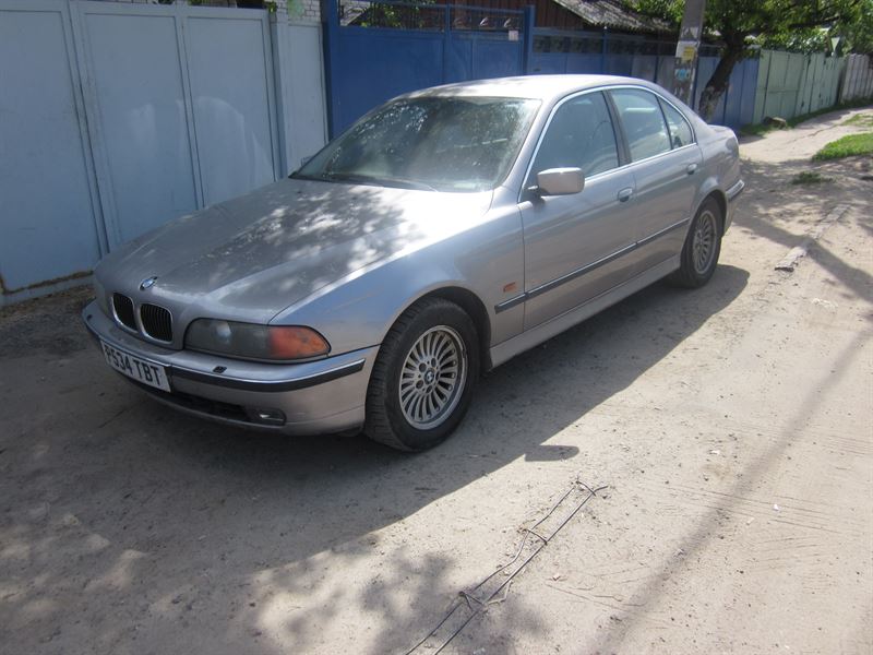 Авторозборка BMW 5 седан (E39) (1995 - 2003)