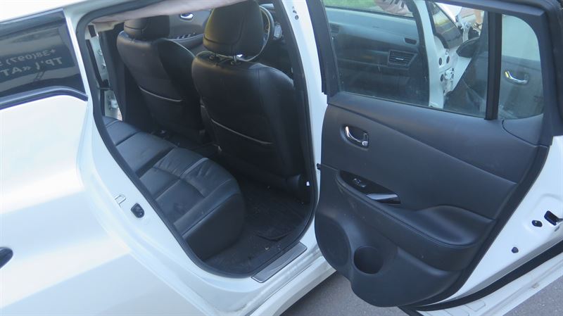 Розбірка NISSAN LEAF I хетчбек (ZE0U) (2012 - 2017)