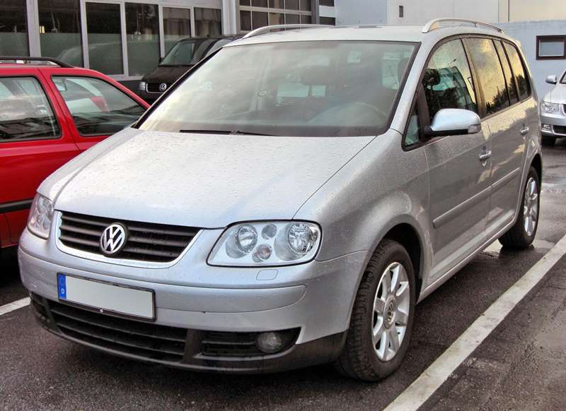 Розбірка VOLKSWAGEN TOURAN I мінівен (1T1, 1T2) (2003 - 2010)