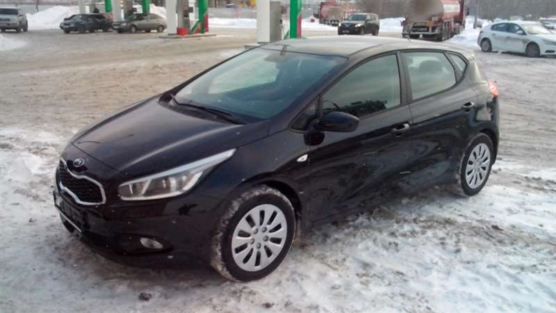 Розбірка KIA CEED хетчбек (JD) (2012 - 2025)