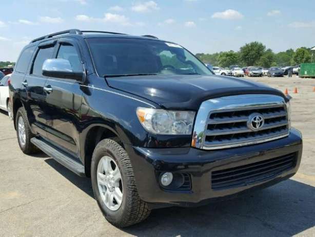 Розбірка TOYOTA TUNDRA пікап (K5, K6) (2006 - 2021)