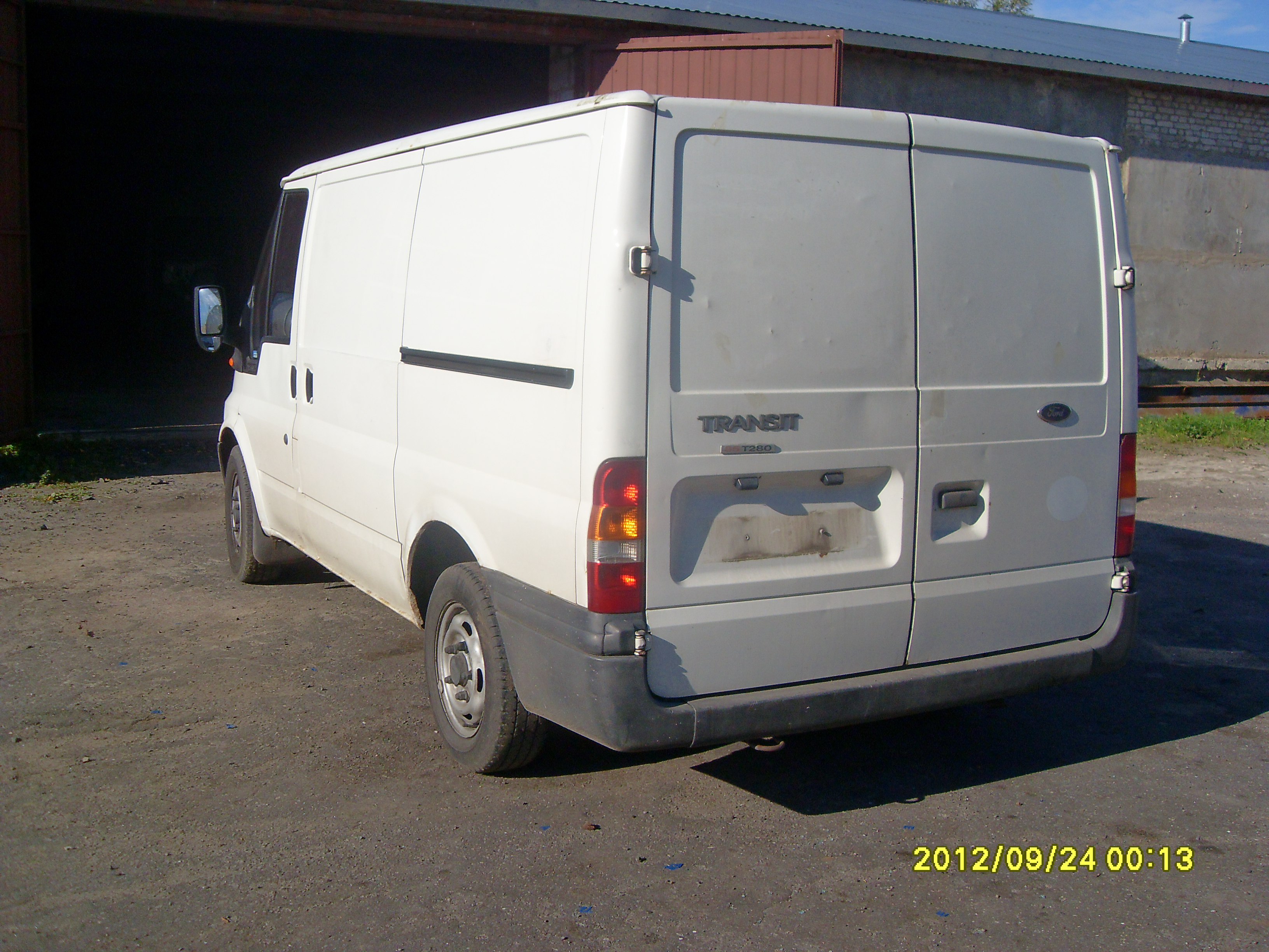 Розбірка FORD TRANSIT V фургон (V184/5) (2000 - 2006)