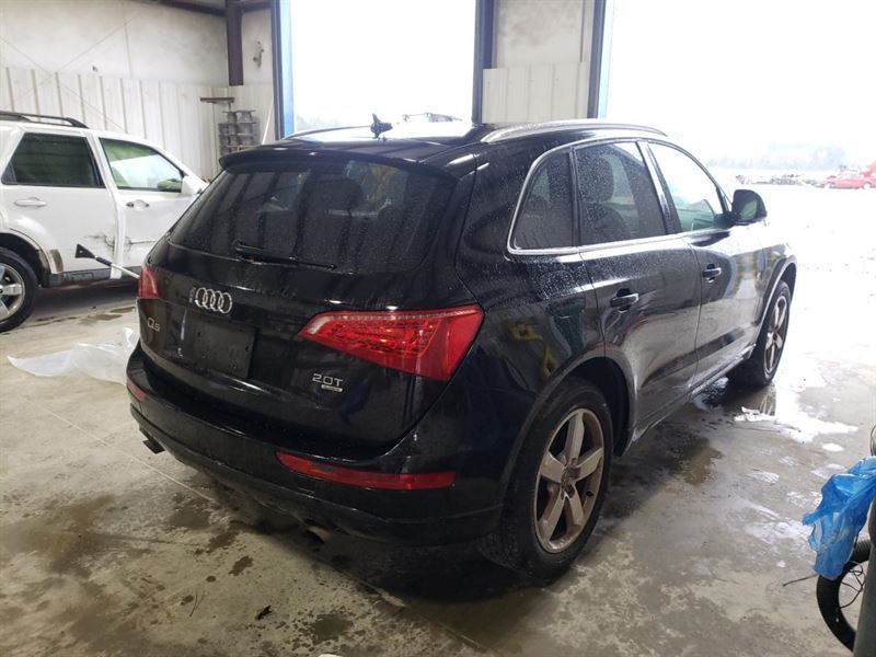 AUDI Q5 позашляховик (8RB) (2008 - 2016) Розбірка AUDI Q5 позашляховик (8RB) (2008 - 2016)