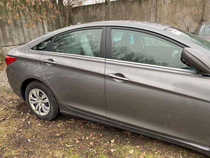 Авторозборка HYUNDAI SONATA седан (YF) (2011 - 2015)