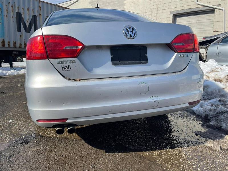 Розбірка VOLKSWAGEN JETTA IV седан (162, 163, AV3, AV2) (2008 - 2019)