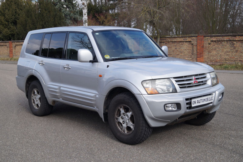Розбірка MITSUBISHI PAJERO III позашляховик (V60) SHORT (2000 - 2006)
