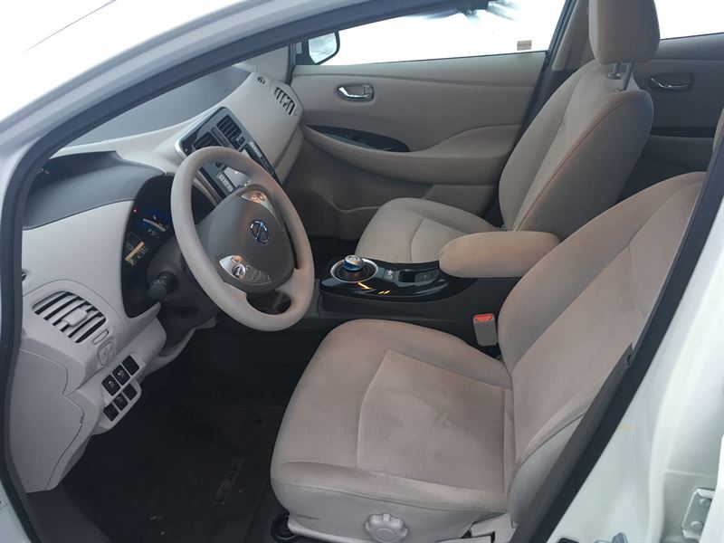 Розбірка NISSAN LEAF I хетчбек (ZE0) (2010 - 2012)