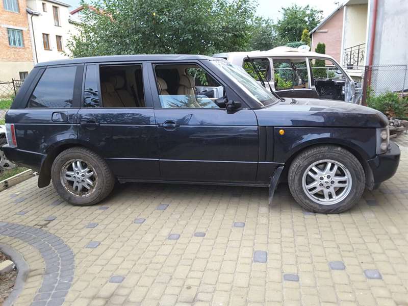 Розбірка LAND ROVER RANGE ROVER III позашляховик (L322) (2002 - 2009)