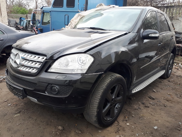 Розбірка MERCEDES ML/GLE позашляховик (W164) (2005 - 2011)