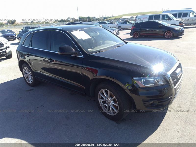 AUDI Q5 позашляховик (8RB) (2008 - 2016) Авторозборка AUDI Q5 позашляховик (8RB) (2008 - 2016)