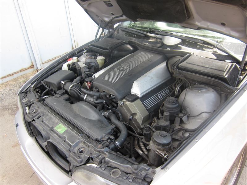 Авторозборка BMW 5 седан (E39) (1995 - 2003)