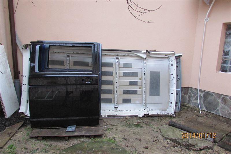 Розбірка VOLKSWAGEN TRANSPORTER T5 автобус (7HB, 7HJ, 7EB, 7EJ) (2003 - 2016)