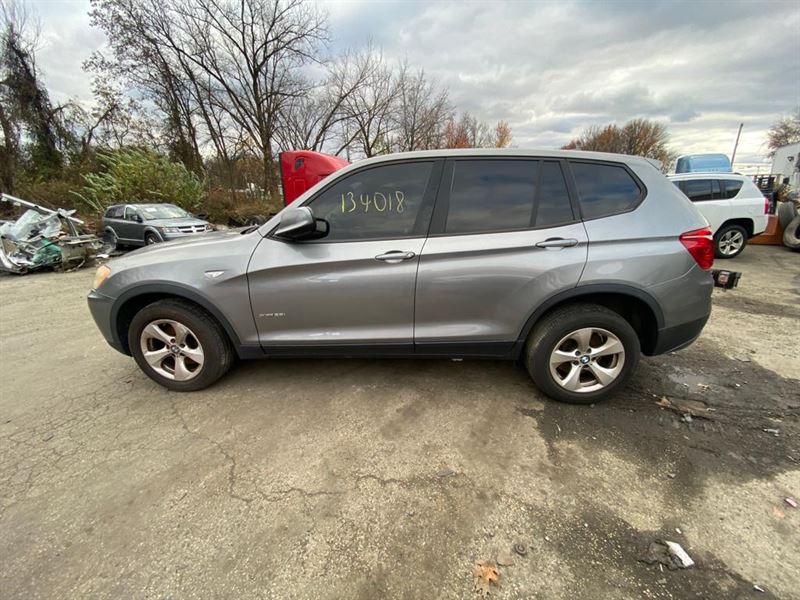 Розбірка BMW X3 позашляховик (F25) (2010 - 2017)
