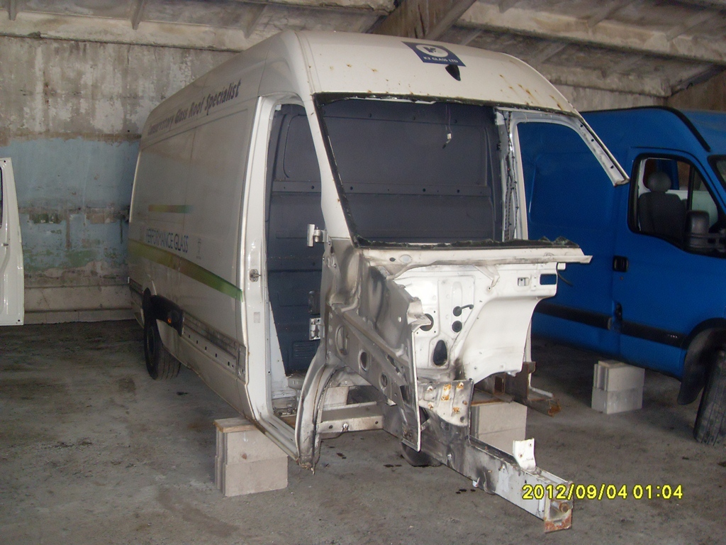 Розбірка VOLKSWAGEN CRAFTER 30-50 фургон (2E, 2EA, 2EB, 2ED, 2EH, 2EX) (2006 - 2016)