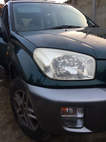 Авторозборка TOYOTA RAV 4 II позашляховик (XA2) (2000 - 2005)