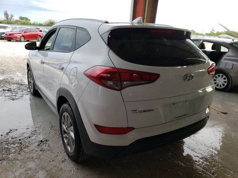 Розбірка HYUNDAI TUCSON III позашляховик (TL) (2015 - 2023)