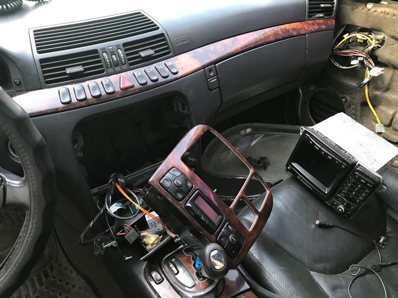 Авторозборка MERCEDES S-Class седан (W220) (1998 - 2005)